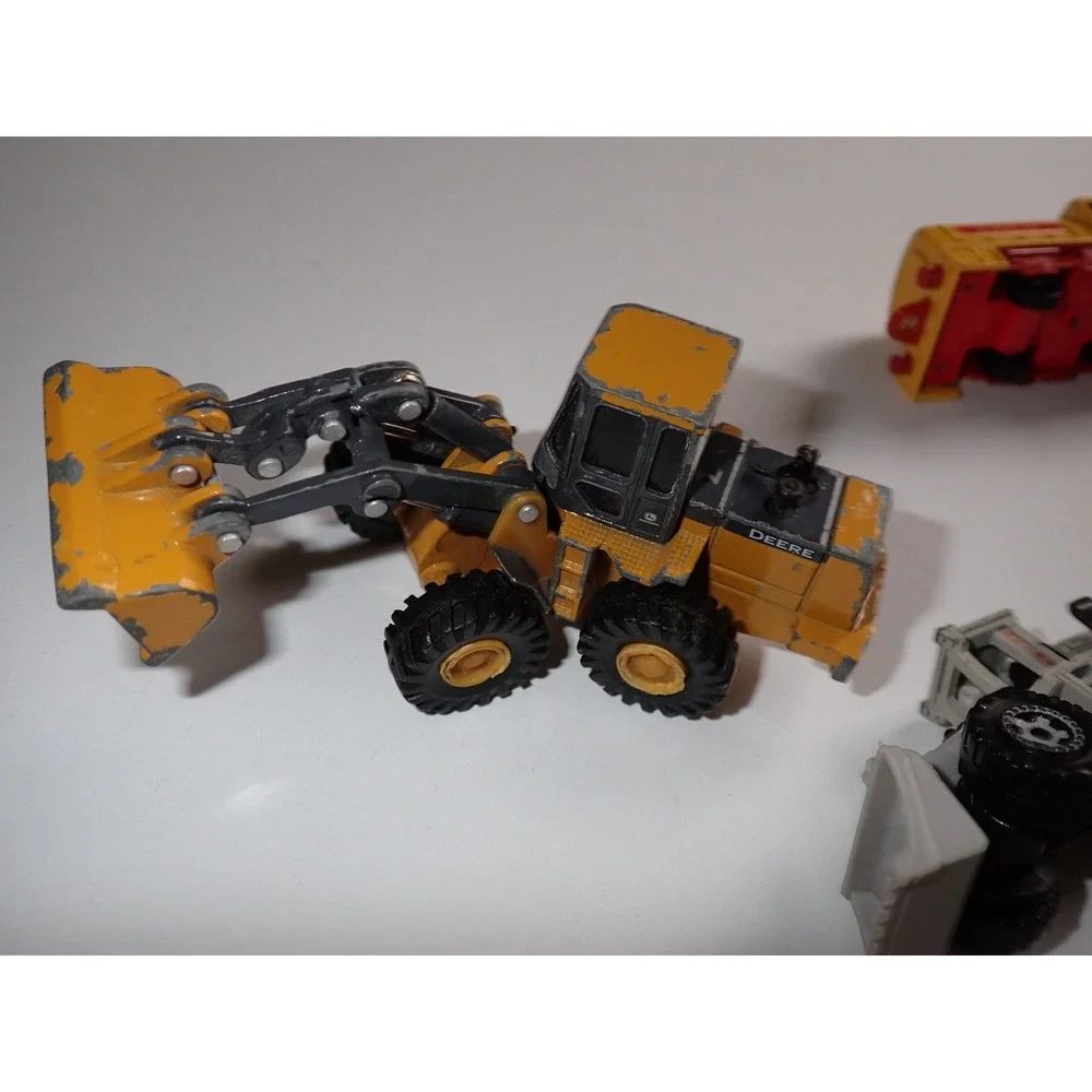 Lot Matchbox Construction Vehicles ertl Diecast & Plastic Backhoe, Bulldozer etc